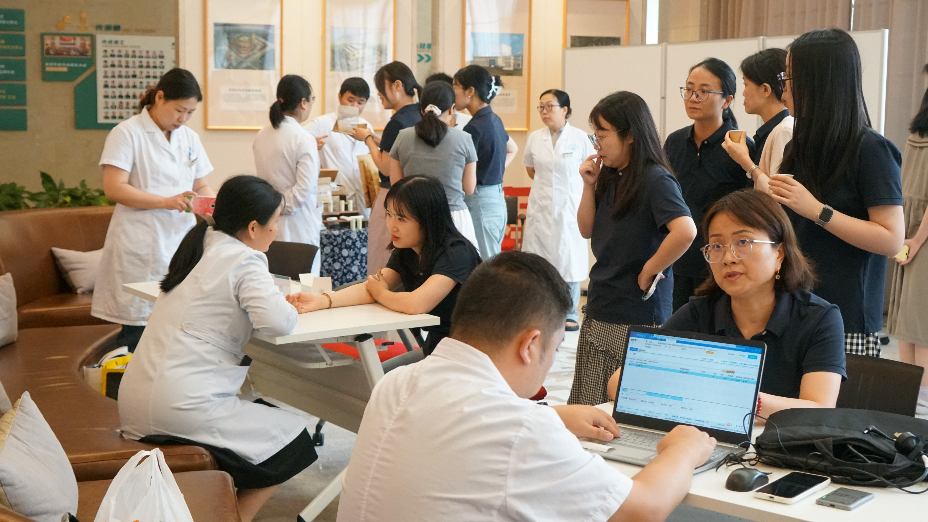 1754278390815425pKV9.jpg MXD07054_副本.jpg